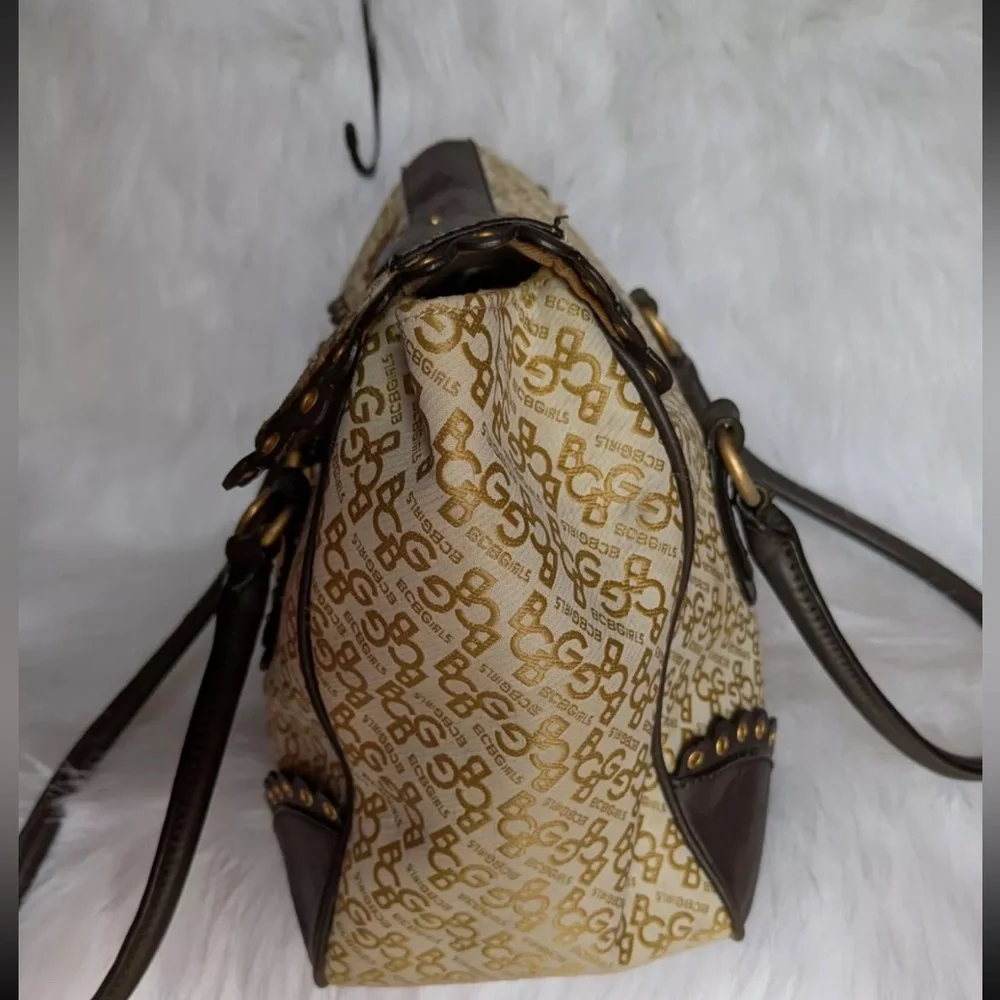 Beautiful Y2K Dior-esque BCBG bag😍🌺 - Picture 2 of 11